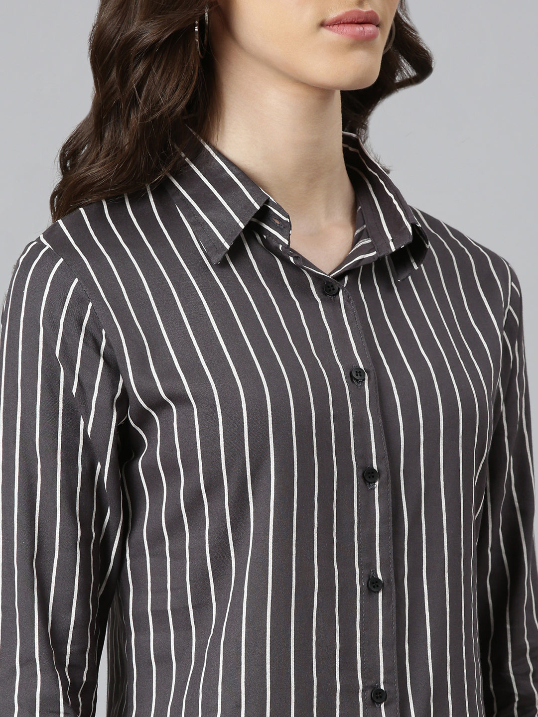 Women's Grey Standard Slim Fit Vertical Striped Casual Shirt