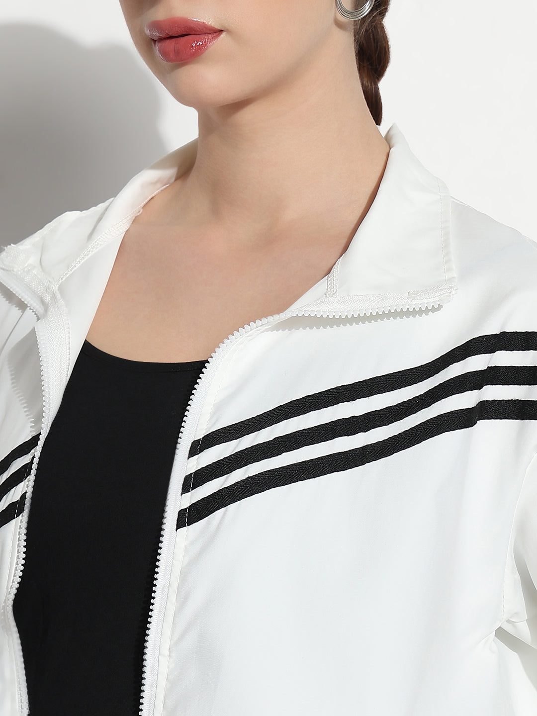 Women's Striped White Mock Collar Relaxed Fit Zipper Jacket