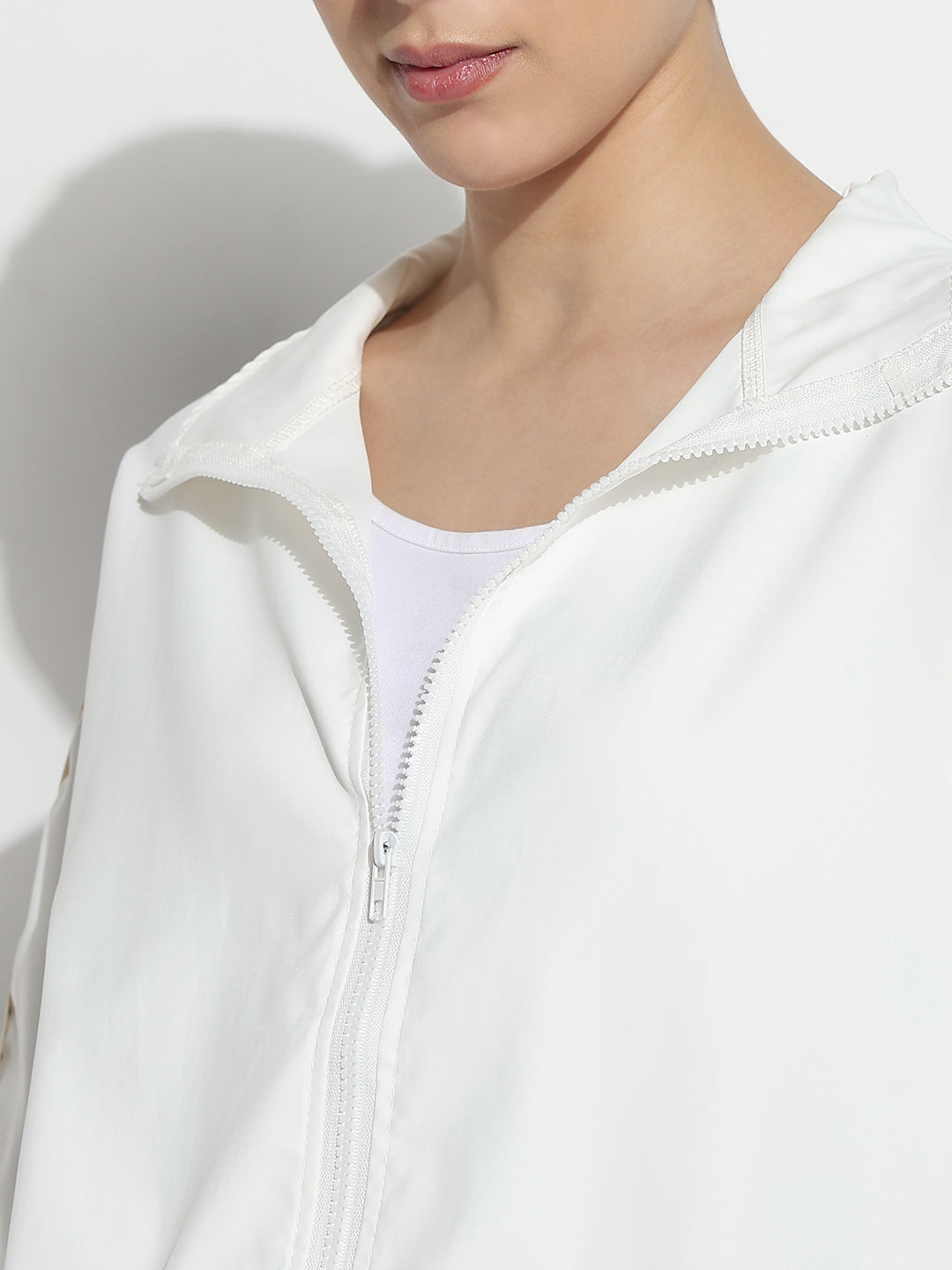 Women's White Mock Collar Relaxed Fit Zipper Jacket