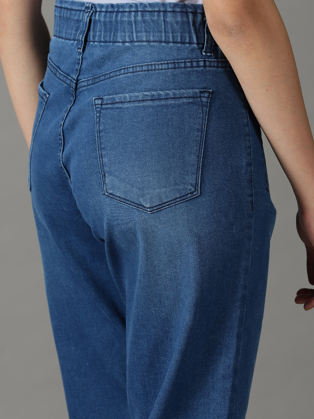 Women's Blue High-Rise Light Fade Acid Wash Cotton Stretchable Jeans