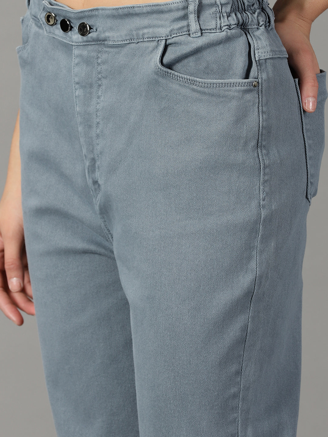 Women's Grey Clean Look Straight Fit High-Rise Stretchable Jeans