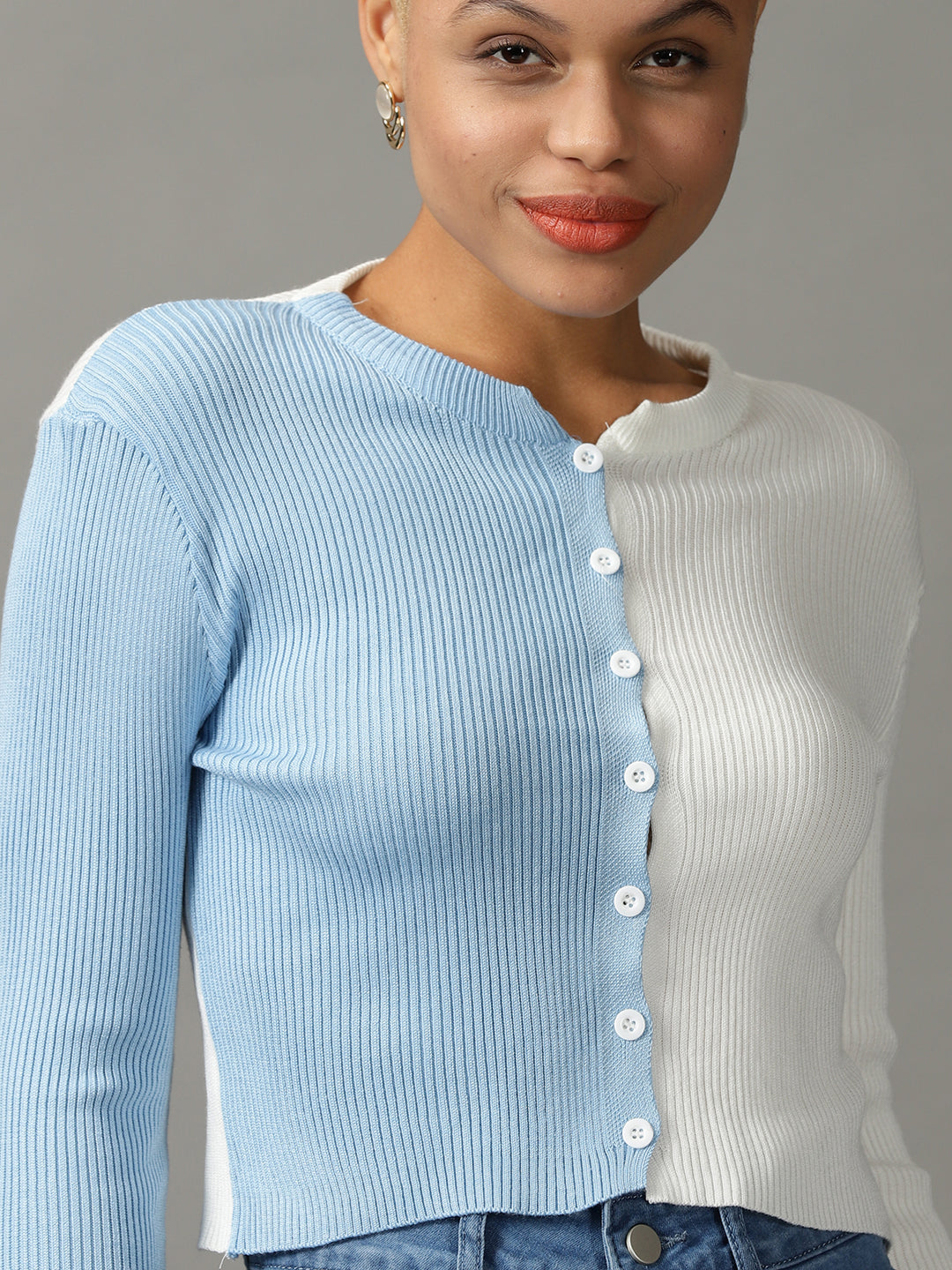 Women's White Colour blocked Fitted Crop Top