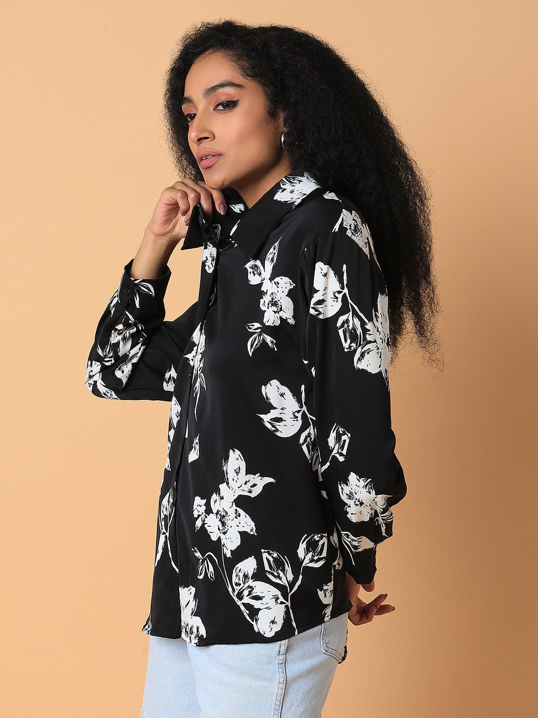 Women's Black Relaxed Floral Opaque Printed Casual Shirt
