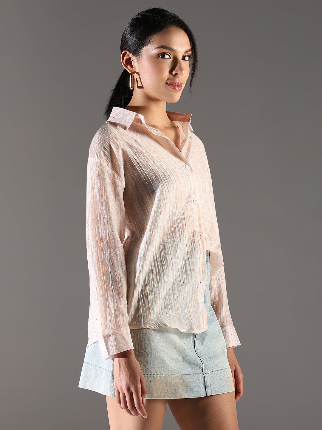 Women's Peach Comfort Relaxed Fit Cutaway Collar Textured Cotton Casual Shirt