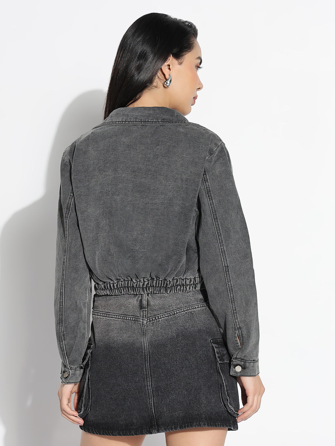 Women's Solid Grey Spread Collar Denim Jacket