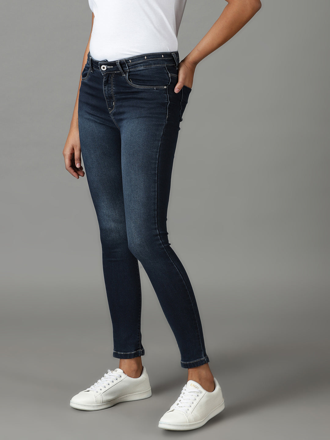 Women's Navy Blue Skinny Fit High-Rise Light Fade Stretchable Cotton Jeans