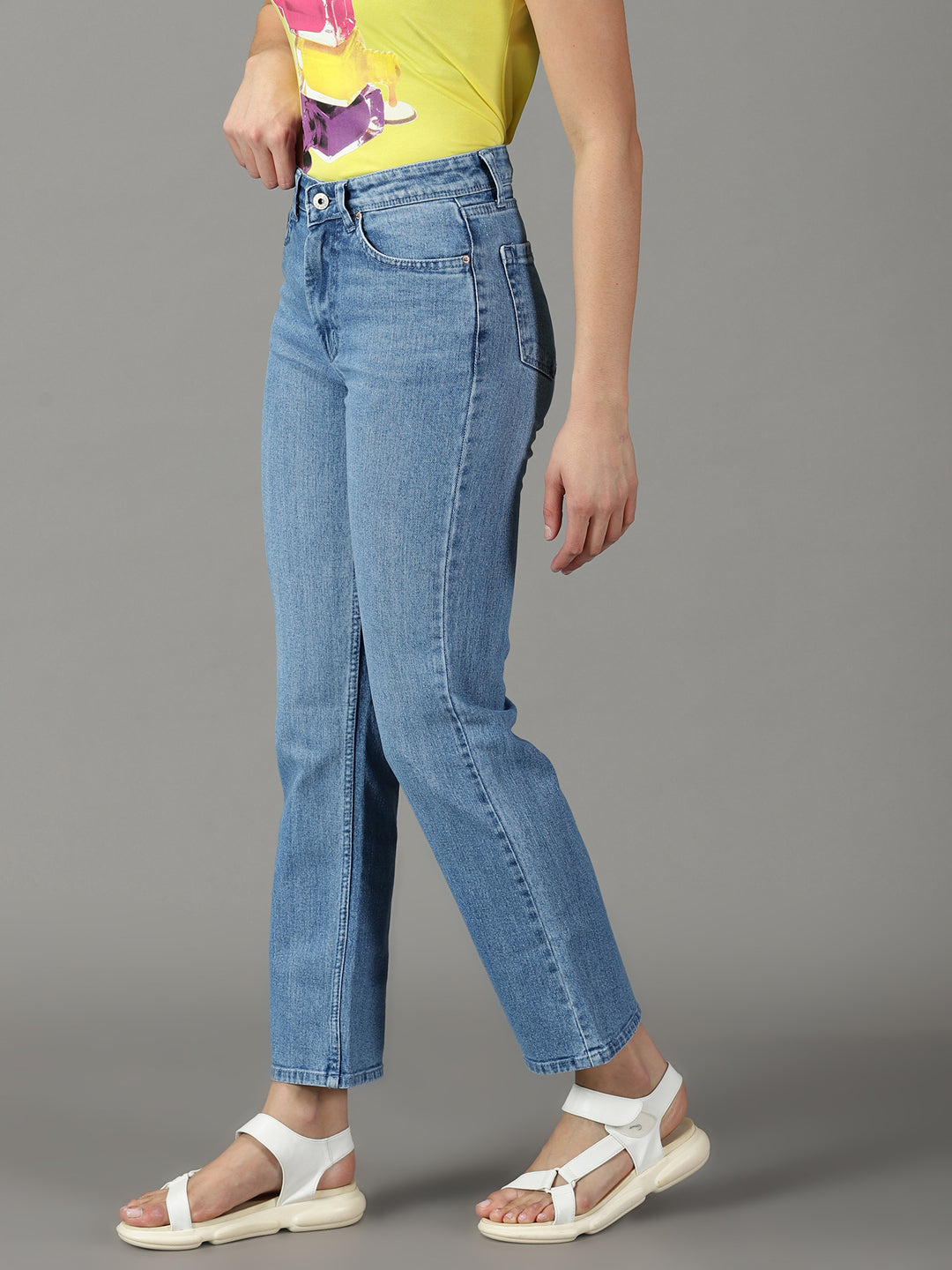 Women's Blue Straight Fit High-Rise Light Fade Acid Wash Stretchable Jeans