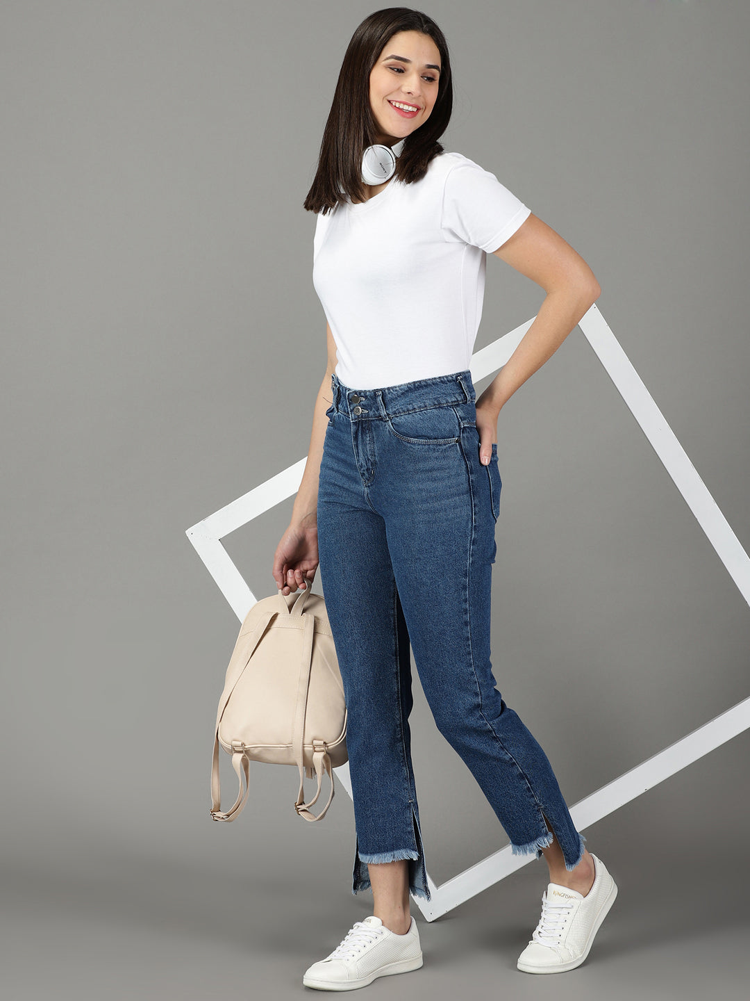 Women's Navy Blue Relaxed Fit High-Rise Cotton Jeans