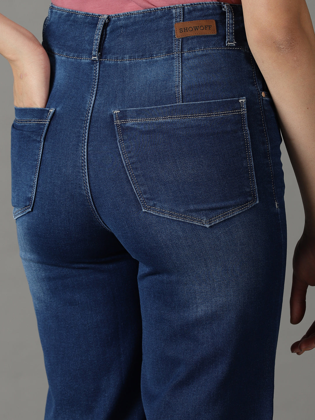 Women's Navy Blue Straight Fit High-Rise Light Fade Stretchable Jeans