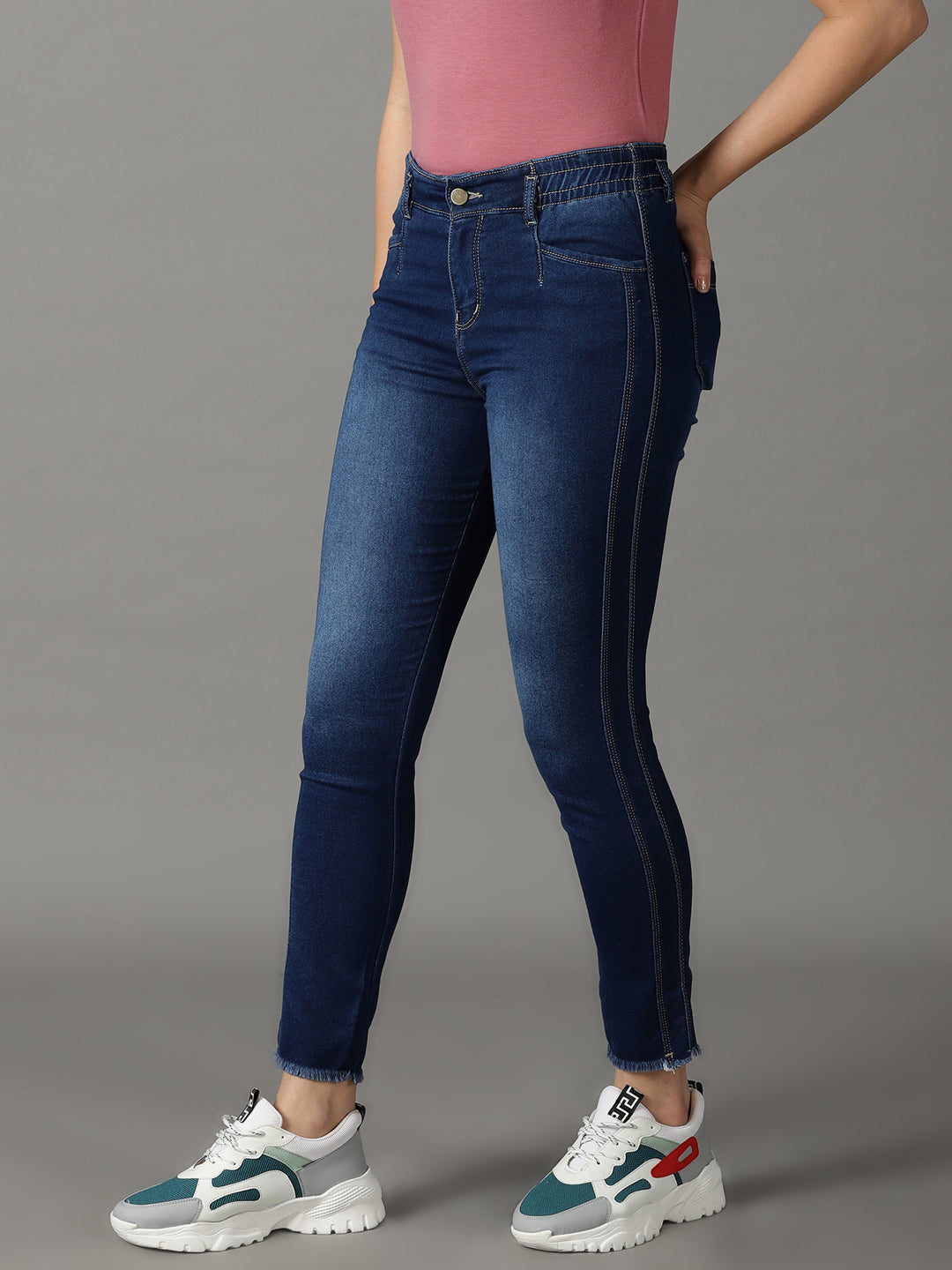 Women's Blue High-Rise Light Fade Stretchable Cotton Jeans